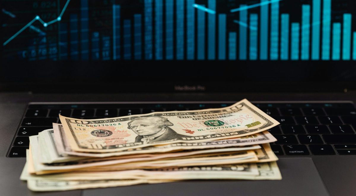 Best Online Business Ideas That Make Money Fast in 2026